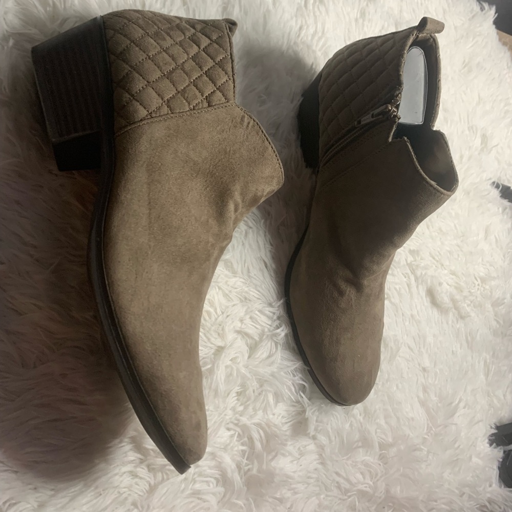 Style & Co. Booties size 9